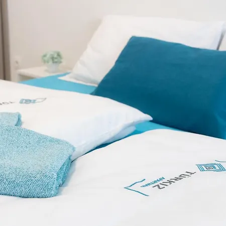 Türkiz Apartman Apartamento